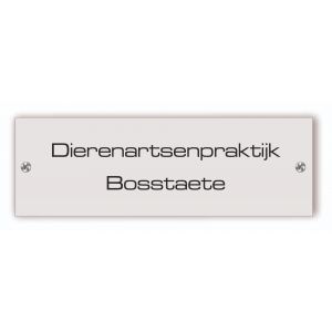 Kunststof naamplaatje tekst zwart 15x5m zilver