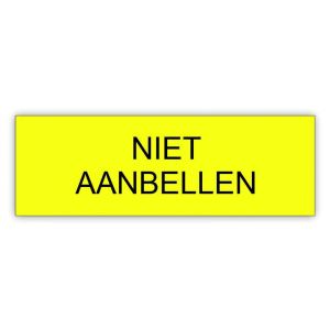 Kunststof naamplaatjes geel tekst zwart 6x2cm