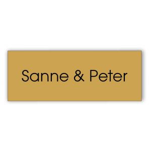 Kunststof naamplaatje tekst zwart 8x3cm goud